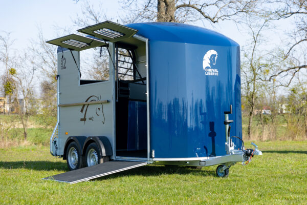 Cheval Liberte Maxi 2 Horse Trailer