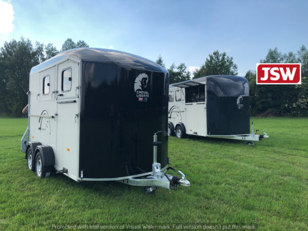 cheval liberte maxi 2