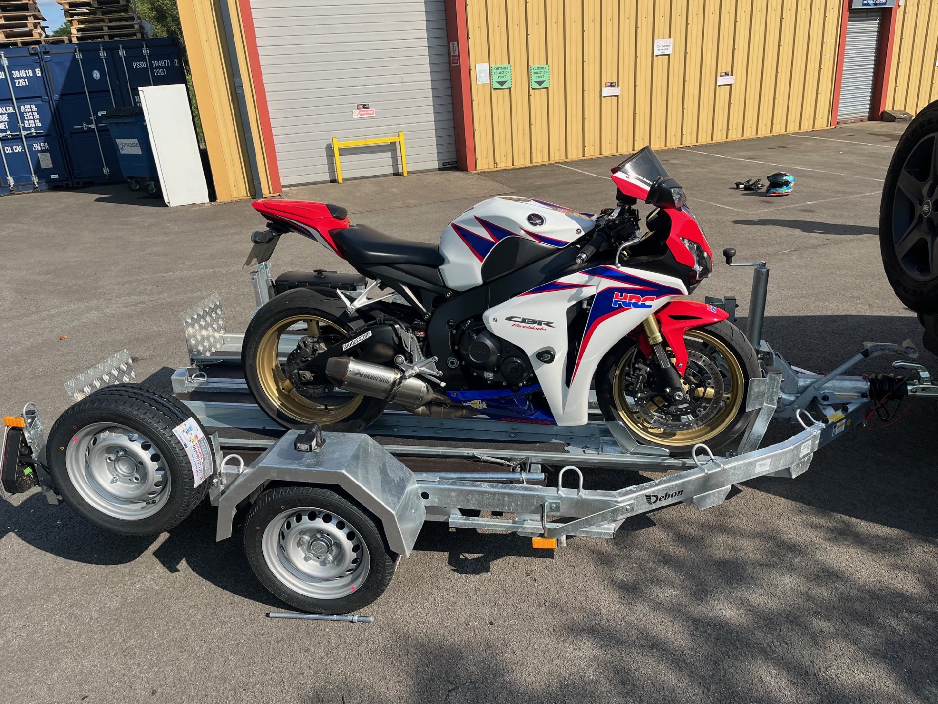 CARL3 DEBON MOTO2 TWIN MOTORCYCLE TRAILER