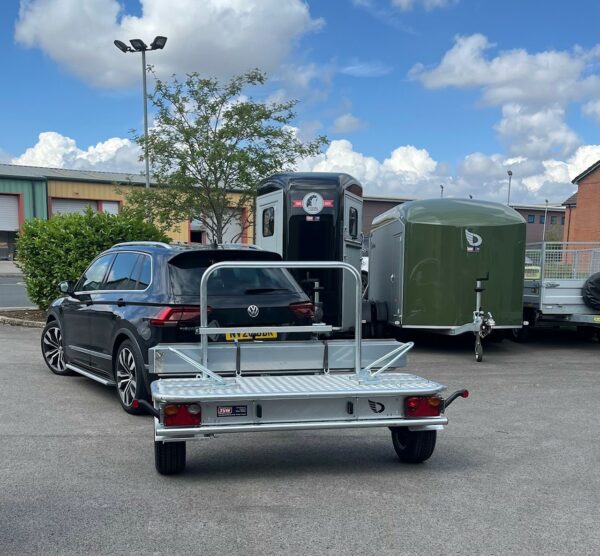 Debon MOTO Transverse Compact Trailer