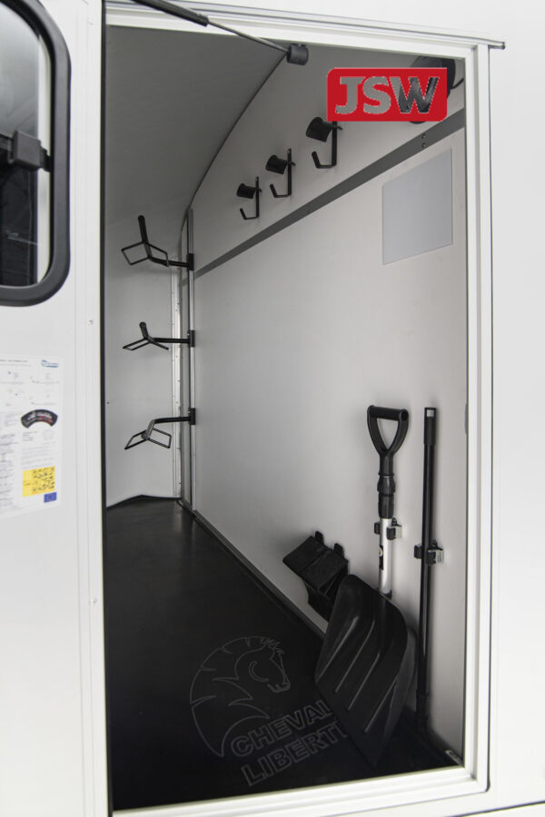 Cheval Liberte Islandic Herringbone Trailer TACK ROOM