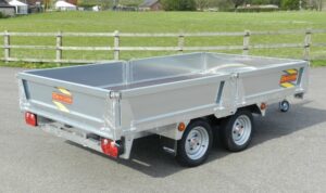 Flatbed or Platform trailers