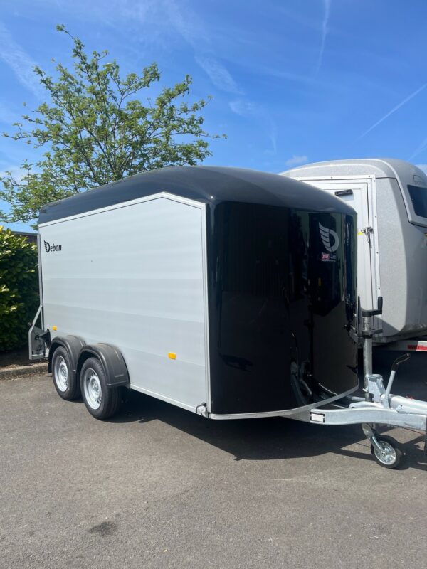 Roadster C700 Box Van Trailer